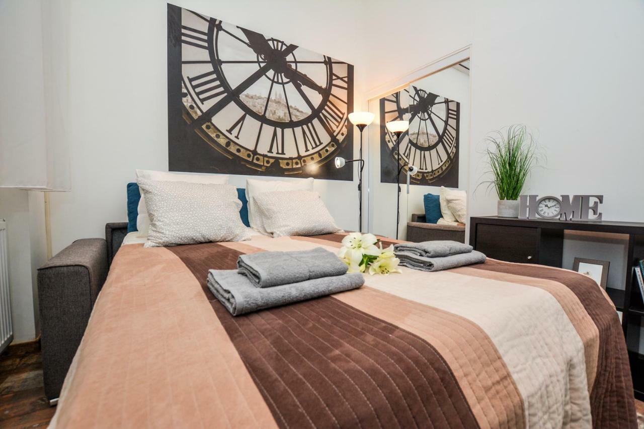 Timeless Apartment With Free Private Parking Будапеща Екстериор снимка
